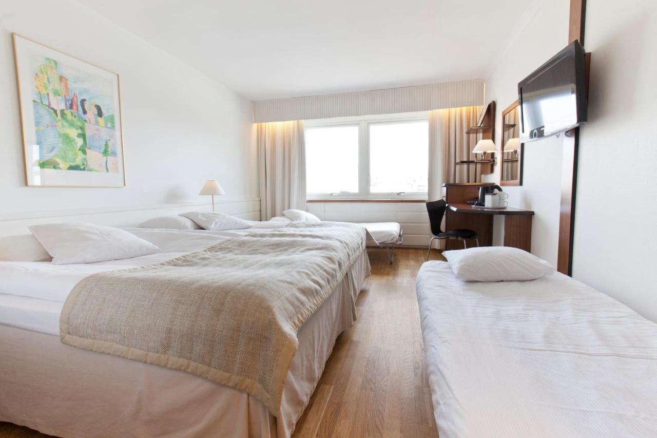 Quality Hotel Grand, บูโรส ภายนอก รูปภาพ