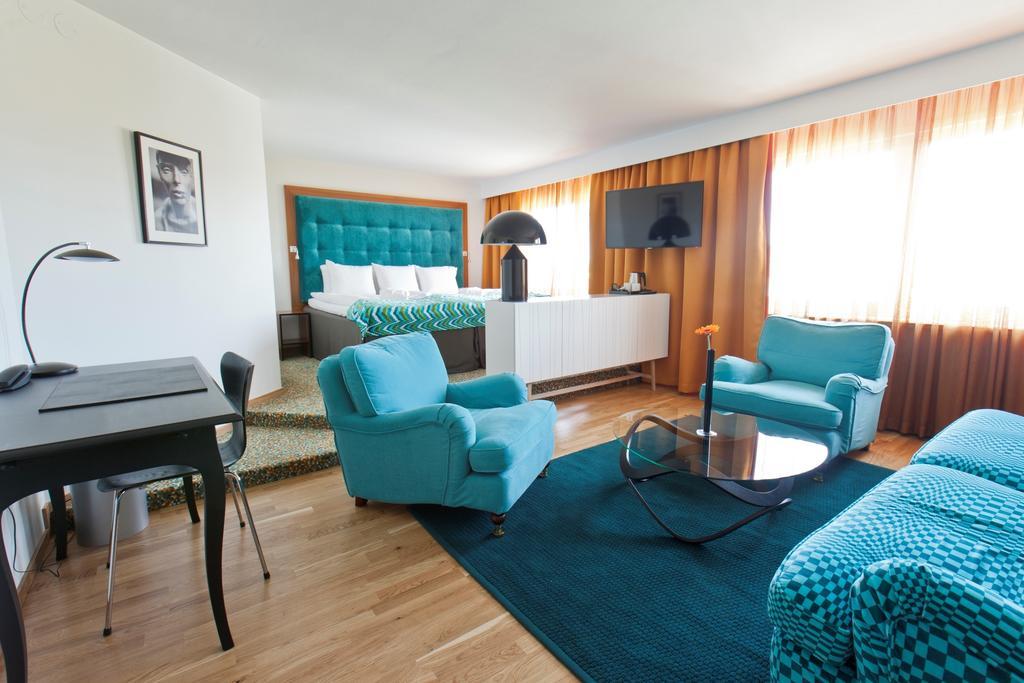 Quality Hotel Grand, บูโรส ภายนอก รูปภาพ